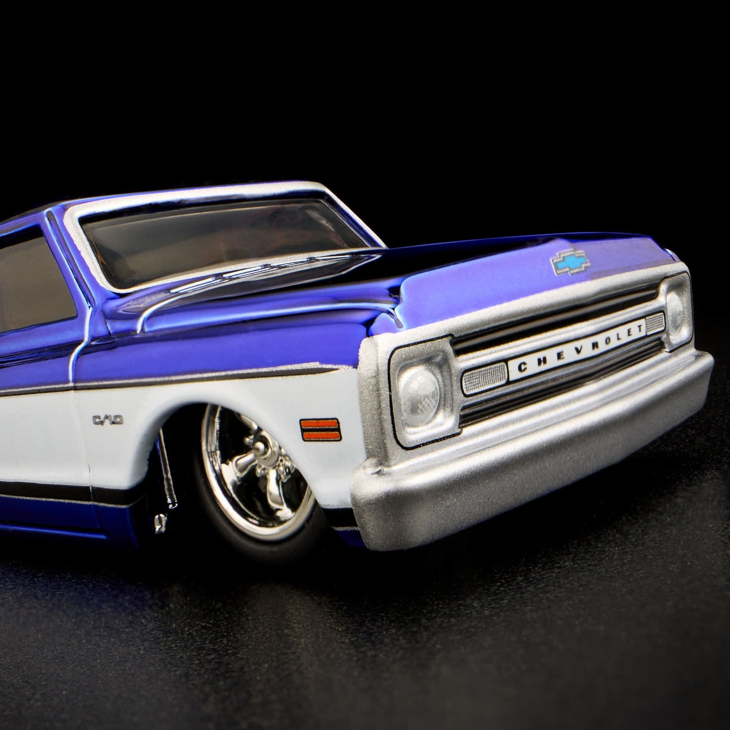 Hot Wheels RLC Exclusive 1969 Chevy C-10