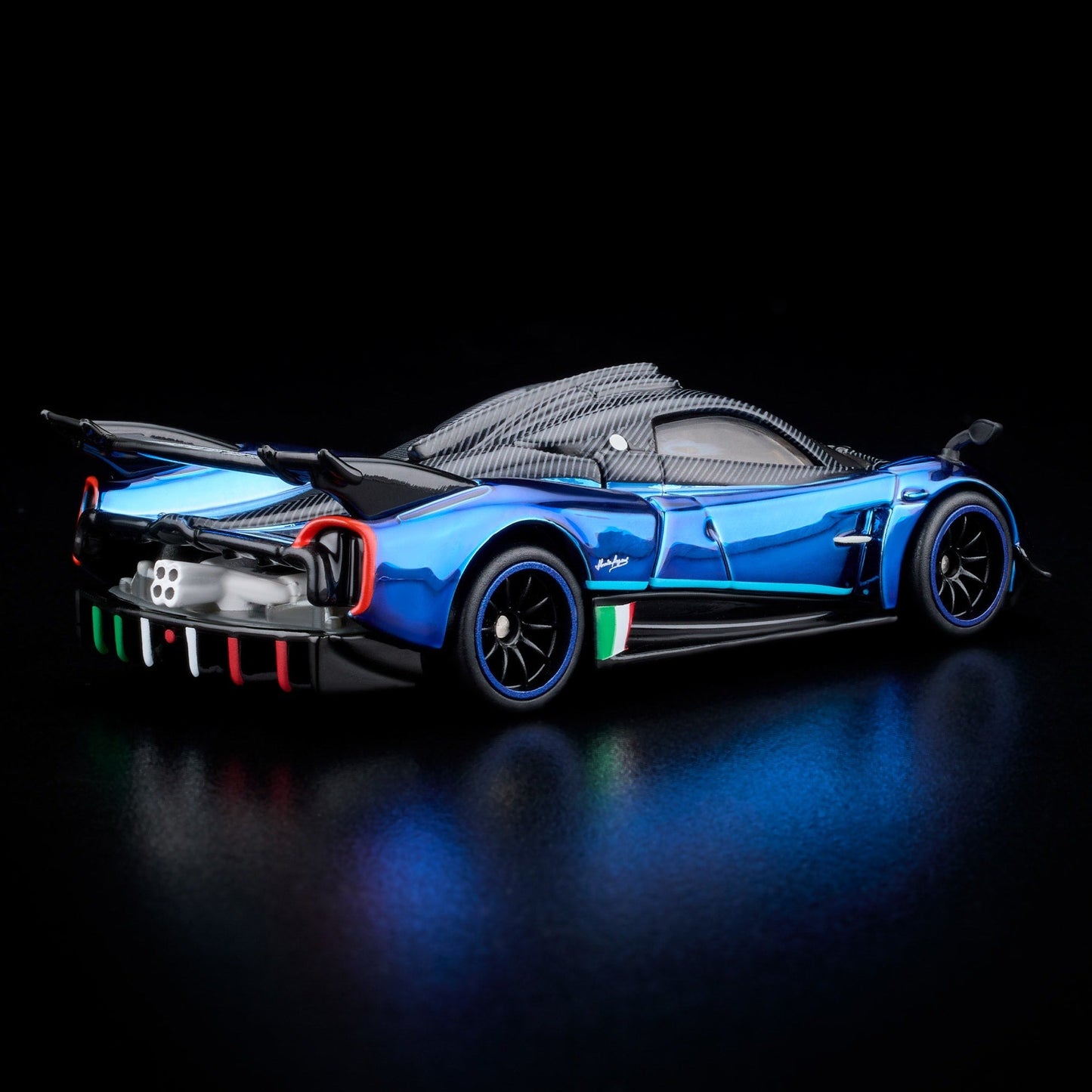 Hot Wheels RLC Exclusive 2021 Pagani Huayra R - Blue