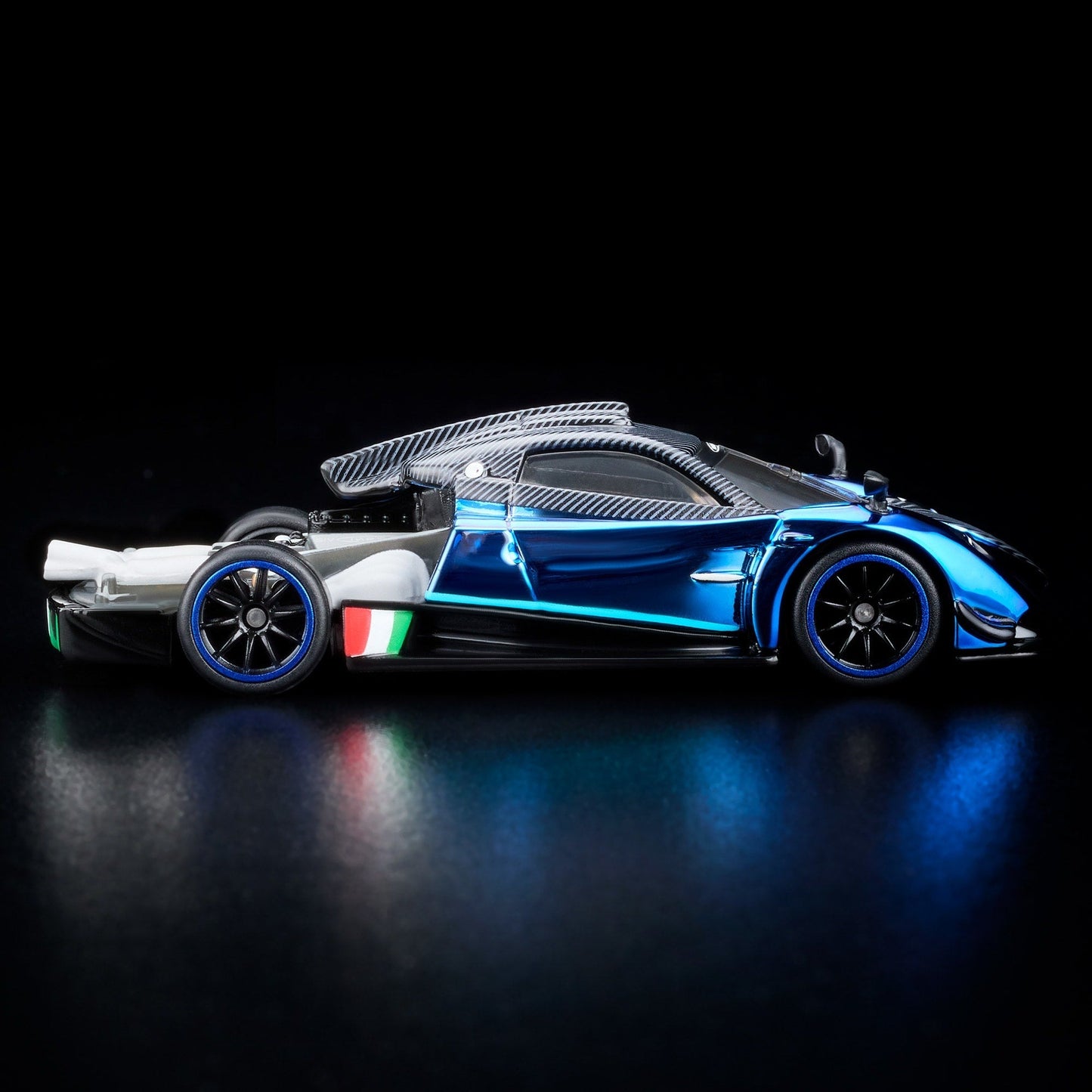 Hot Wheels RLC Exclusive 2021 Pagani Huayra R - Blue