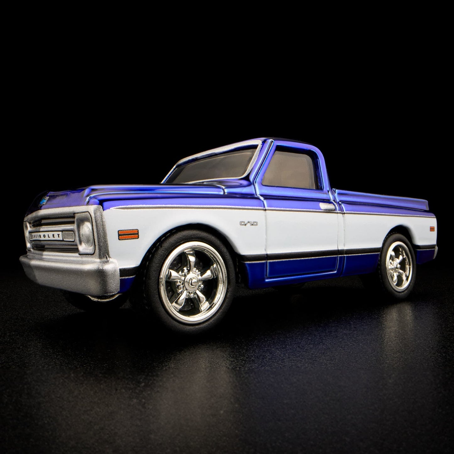 Hot Wheels RLC Exclusive 1969 Chevy C-10